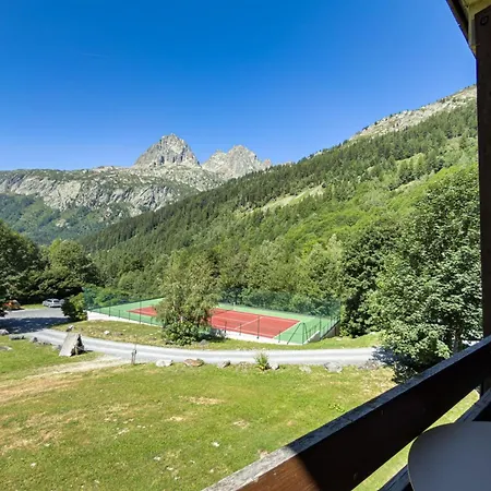 90 M With Garden In Mont-blanc *
