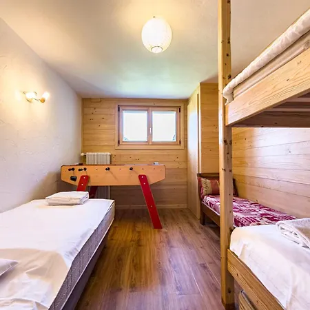 Apartment 90 M With Garden In Mont-blanc
